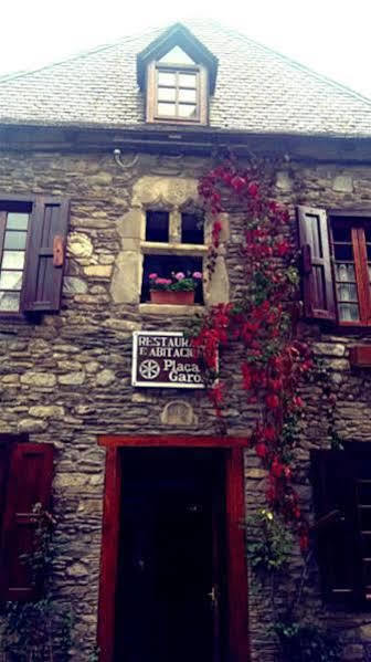 Hotel Hostal Placa Garós Exterior foto